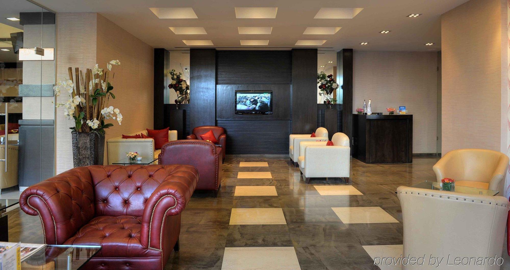 Orient Queen Homes Aparthotel