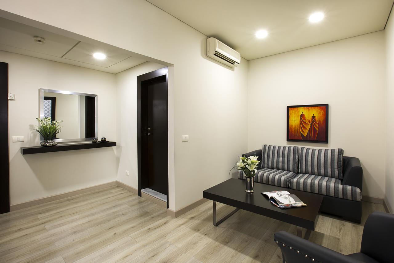 Aparthotel Orient Queen Homes 4*